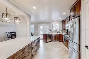 10 Comet Ct, Palm Coast, FL 32137 - Photo 8