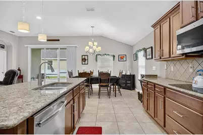 20 Arrowhead Drive, Palm Coast, FL 32137 - Photo 12