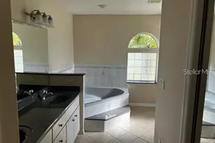 37 Pritchard Dr, Palm Coast, FL 32164 - Photo 4