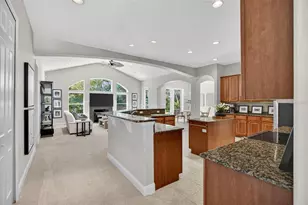 21 N Village Dr, Palm Coast, FL 32137 - Photo 8