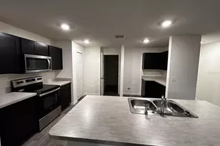 136 Sea Trail, Palm Coast, FL 32164 - Photo 4