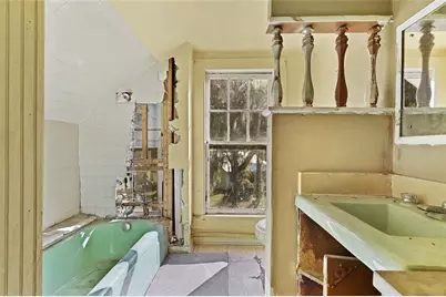 221 S 5th Street, Palatka, FL 32177 - Photo 32