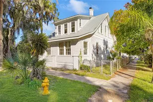 221 S 5th St, Palatka, FL 32177 - Photo 2