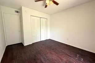 421 SW 67th Terrace, Gainesville, FL 32607 - Photo 10