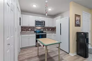 10 Slipper Orchid Trail E, Palm Coast, FL 32164 - Photo 14