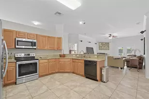 10 Ralph Pl, Palm Coast, FL 32164 - Photo 20