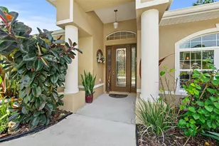 27 Ethan Allen Dr, Palm Coast, FL 32164 - Photo 2