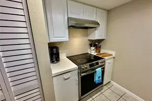 678 Wellington Station Blvd, Ormond Beach, FL 32174 - Photo 8