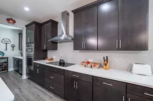 9 Los Lagos Blvd, Palm Coast, FL 32137 - Photo 10