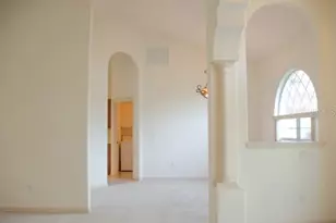 8 Eastland Ln, Palm Coast, FL 32164 - Photo 8