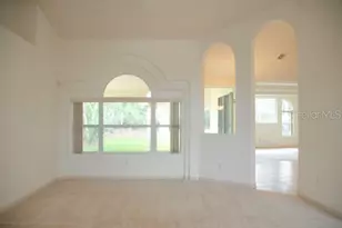 8 Eastland Ln, Palm Coast, FL 32164 - Photo 10