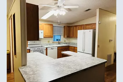 1565 Apache Circle, Tavares, FL 32778 - Photo 8