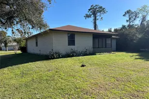 33 Fernwood Ln, Palm Coast, FL 32137 - Photo 18