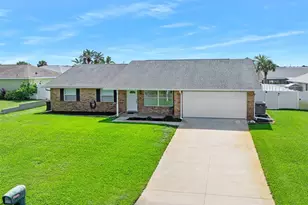 39 Sea Island Dr N, Ormond Beach, FL 32176 - Photo 1