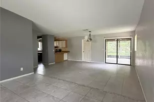 68 Point Pleasant Dr, Palm Coast, FL 32164 - Photo 2