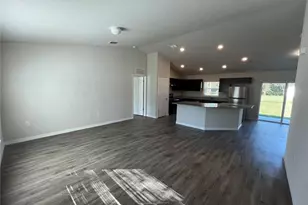 132 Point Pleasant Dr, Palm Coast, FL 32164 - Photo 2