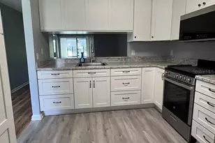 22 Kings Colony Ct, Palm Coast, FL 32137 - Photo 8