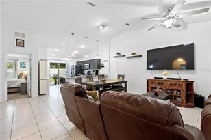 84 Buttonworth Dr, Palm Coast, FL 32137 - Photo 10