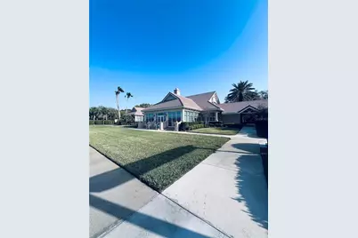 91 Emerald Lake Drive, Palm Coast, FL 32137 - Photo 6