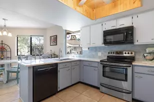 8 Fairways Cir, Palm Coast, FL 32137 - Photo 16