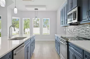 14 Del Palma Dr, Palm Coast, FL 32137 - Photo 12