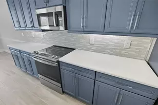 14 Del Palma Dr, Palm Coast, FL 32137 - Photo 10