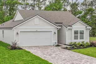 31 Green Cir, Palm Coast, FL 32164 - Photo 2