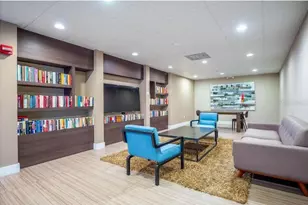 3675 N Country Club Dr, Miami, FL 33180 - Photo 12