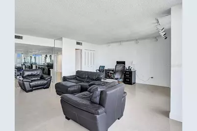 3675 N Country Club Drive #2110, Miami, FL 33180 - Photo 6