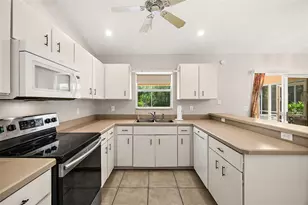 67 Flemingwood Ln, Palm Coast, FL 32137 - Photo 8