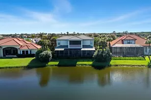 17 Las Palmas Way, Palm Coast, FL 32137 - Photo 2