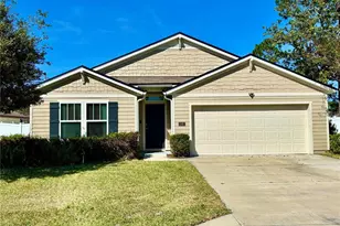 18 Pacific Dr, Palm Coast, FL 32164 - Photo 2