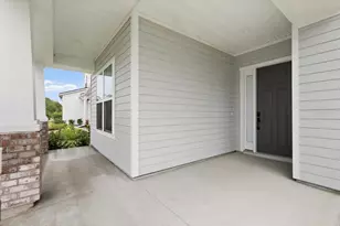 21 Mahogany Wy, Palm Coast, FL 32164 - Photo 2