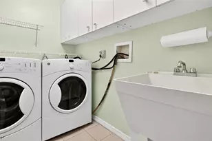 2803 Vista Palm Dr, Edgewater, FL 32141 - Photo 36