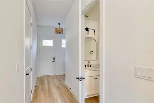 7 Sebastian Ave, Saint Augustine, FL 32084 - Photo 6