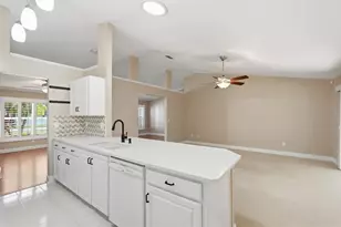 3769 Grove View Ln, Port Orange, FL 32129 - Photo 14