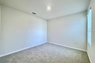 199 Redbud Rd, Palm Coast, FL 32137 - Photo 12