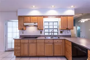 707 Kristina Ct, Port Orange, FL 32127 - Photo 10