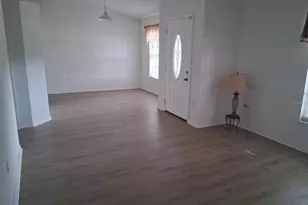 14 Fernmill Ln, Palm Coast, FL 32137 - Photo 4