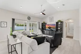 42 Westglen Ln, Palm Coast, FL 32164 - Photo 8