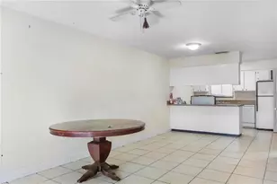 713 SW 69th St, Gainesville, FL 32607 - Photo 2