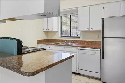 713 SW 69th Street, Gainesville, FL 32607 - Photo 4