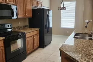 107 Raintree Cir, Palm Coast, FL 32164 - Photo 8