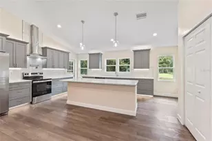 105 SE 3rd St, Georgetown, FL 32139 - Photo 6