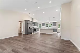 105 SE 3rd St, Georgetown, FL 32139 - Photo 4