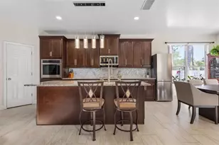 38 Brewster Ln, Palm Coast, FL 32137 - Photo 12