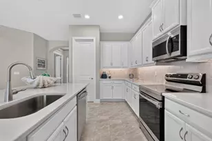 27 S Riverwalk Dr, Palm Coast, FL 32137 - Photo 14