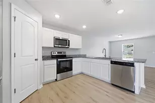 4 Round Tree Dr, Palm Coast, FL 32164 - Photo 10