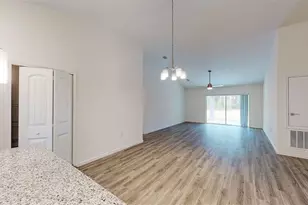 7 Pinto Ln, Palm Coast, FL 32164 - Photo 8