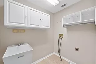 8352 Natoma St, Spring Hill, FL 34606 - Photo 32